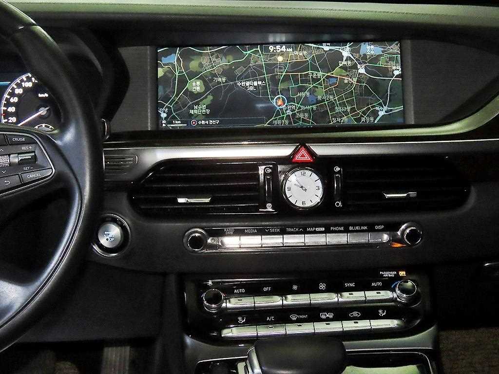 Genesis EQ900 - Vista 11