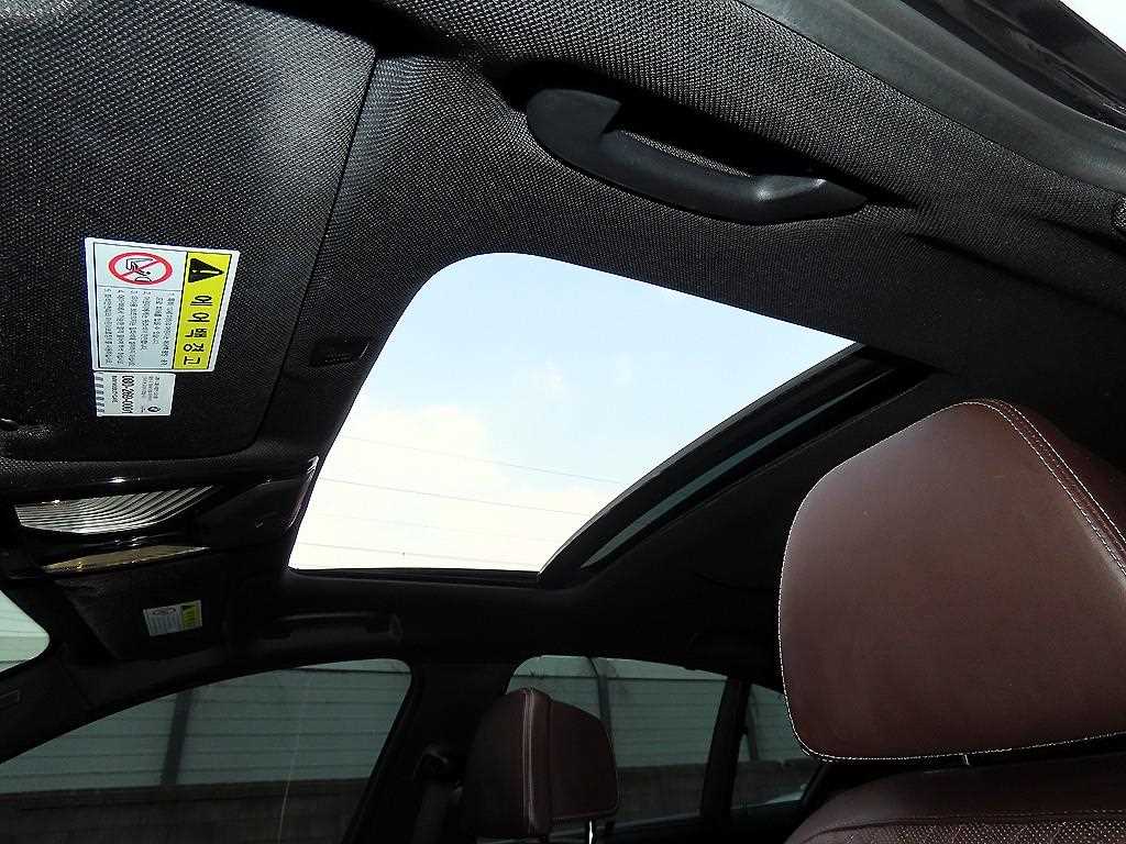 BMW 5 Series 2018 Negro - Importación desde Corea - HF Imports Iquique - Foto 18