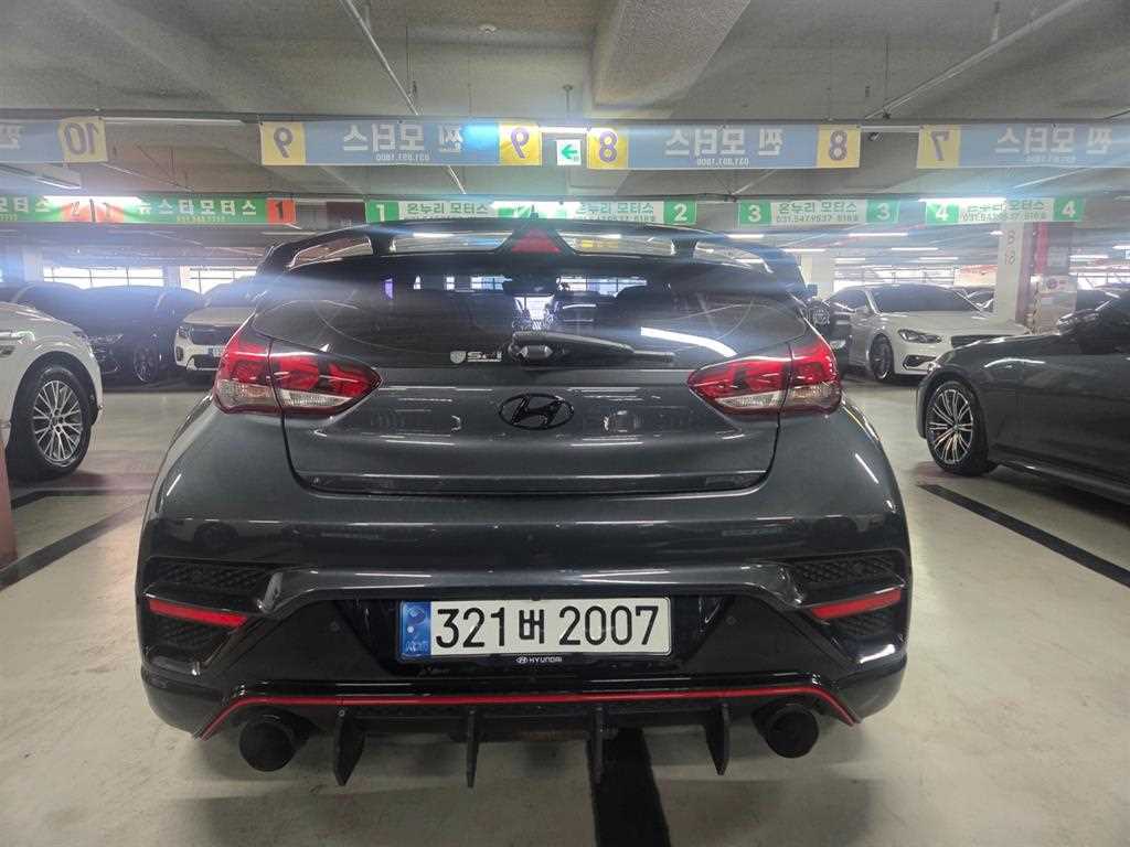 HYUNDAI Veloster - Vista 3