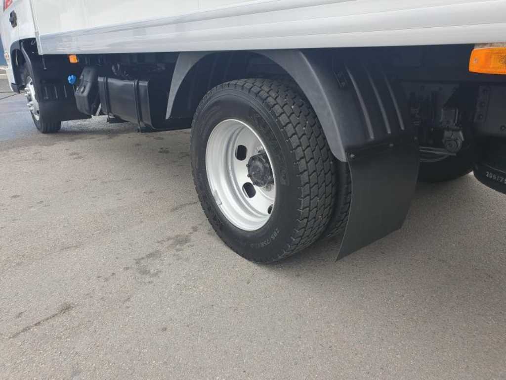 medium and large cargo truck - Vista 12