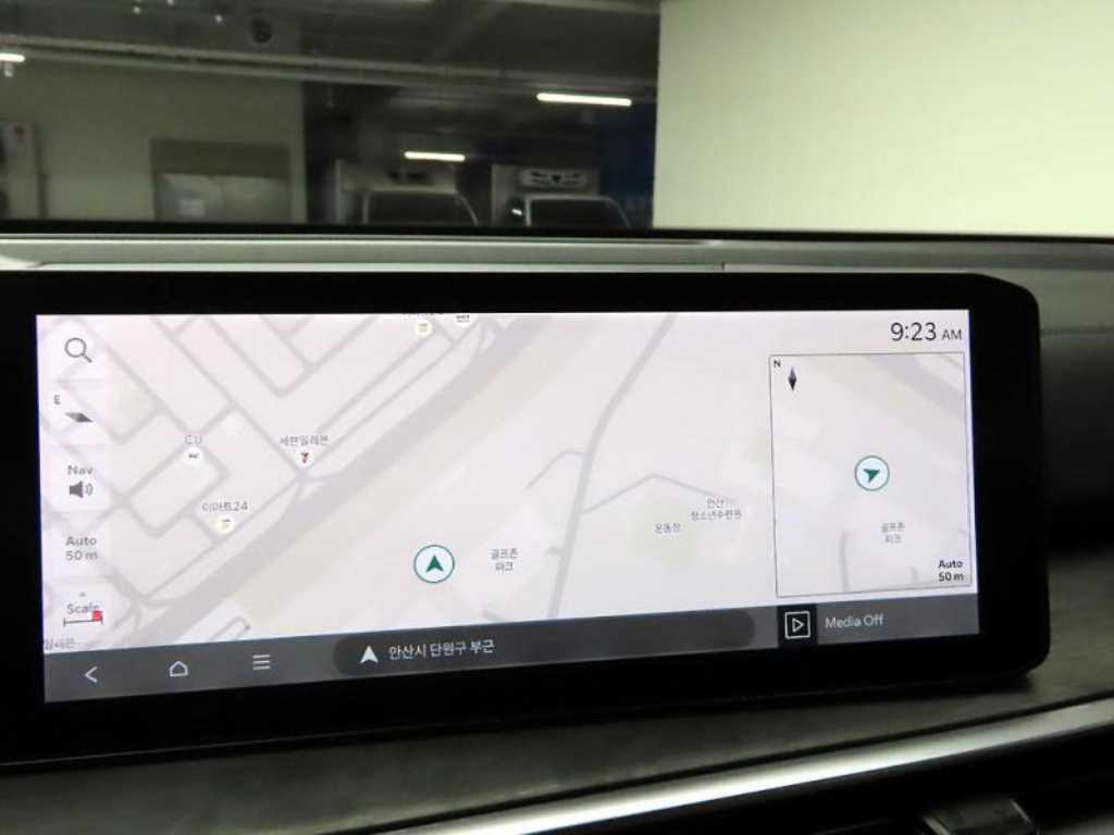 KIA Sorento - Vista 8