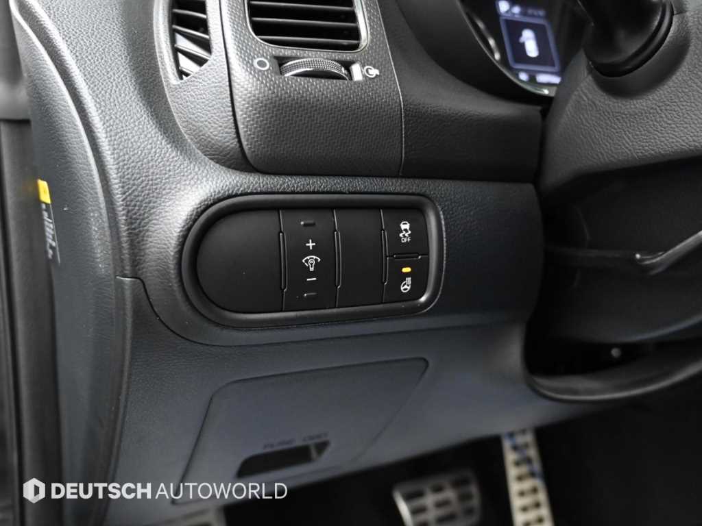 KIA K3 2017 Negro - Importación desde Corea - HF Imports Iquique - Foto 16