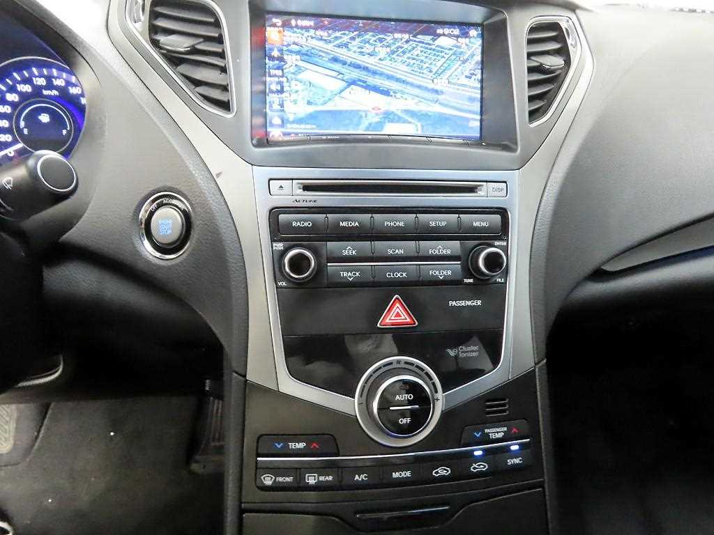 HYUNDAI Grandeur - Vista 9