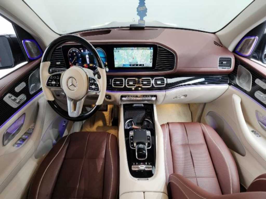 Mercedes Benz GLS Class - Vista 7