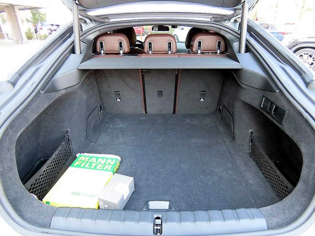 BMW i4 2022 Gris - Importación desde Corea - HF Imports Iquique - Foto 17