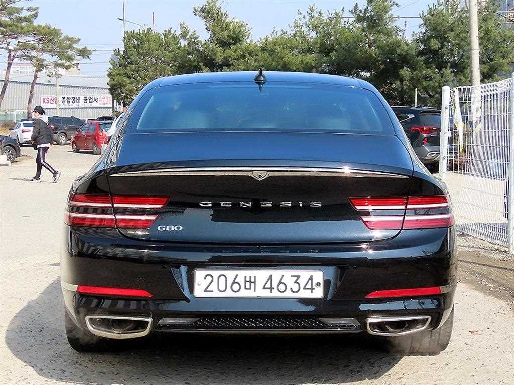 Genesis G80 - Vista 4