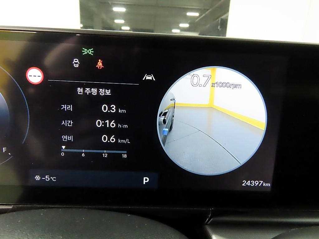 HYUNDAI Grandeur - Vista 8