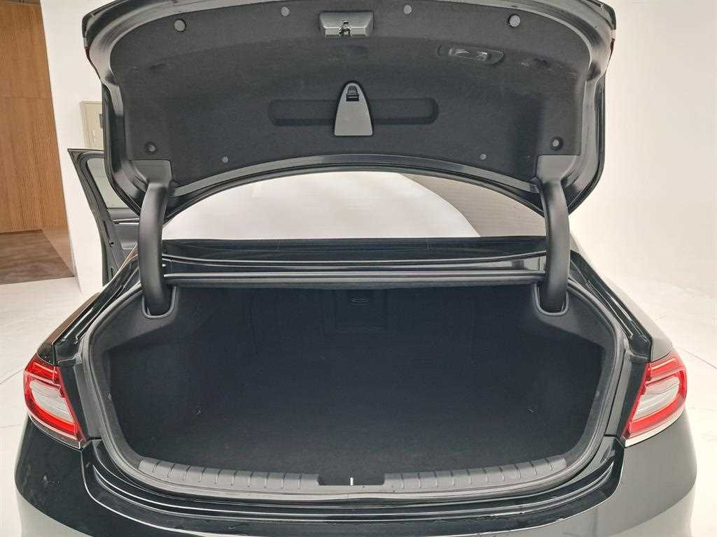 HYUNDAI Grandeur 2018 Negro - Importación desde Corea - HF Imports Iquique - Foto 17