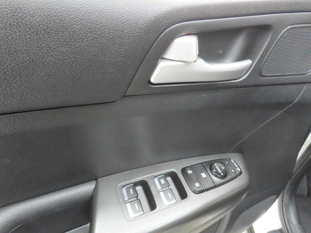 KIA Sportage - Vista 9