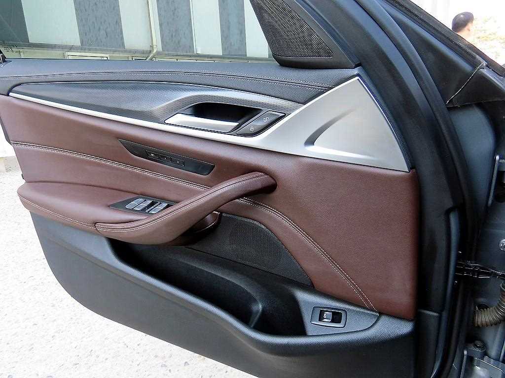 BMW 5 Series - Vista 12