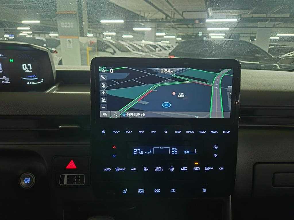 HYUNDAI Staria 2023 Negro - Importación desde Corea - HF Imports Iquique - Foto 16