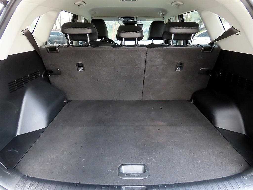 KIA Seltos 2021 Negro - Importación desde Corea - HF Imports Iquique - Foto 17