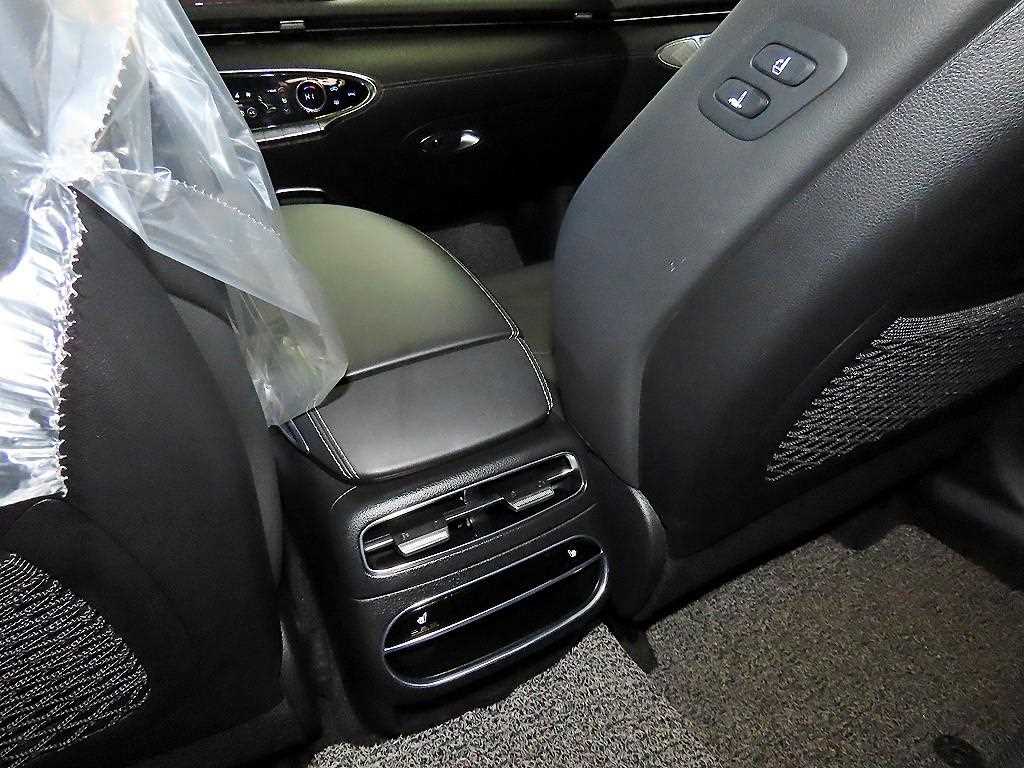 Genesis GV70 2021 Gris - Importación desde Corea - HF Imports Iquique - Foto 14