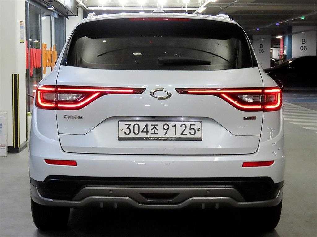 SAMSUNG QM6 - Vista 5