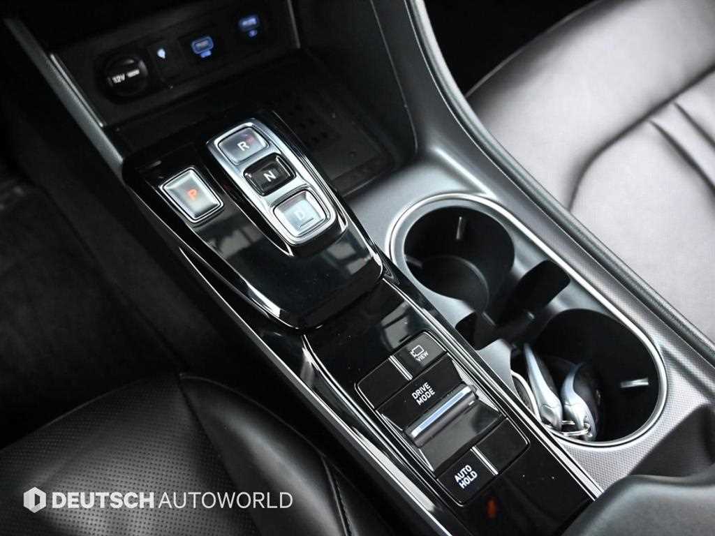 HYUNDAI Sonata - Vista 9