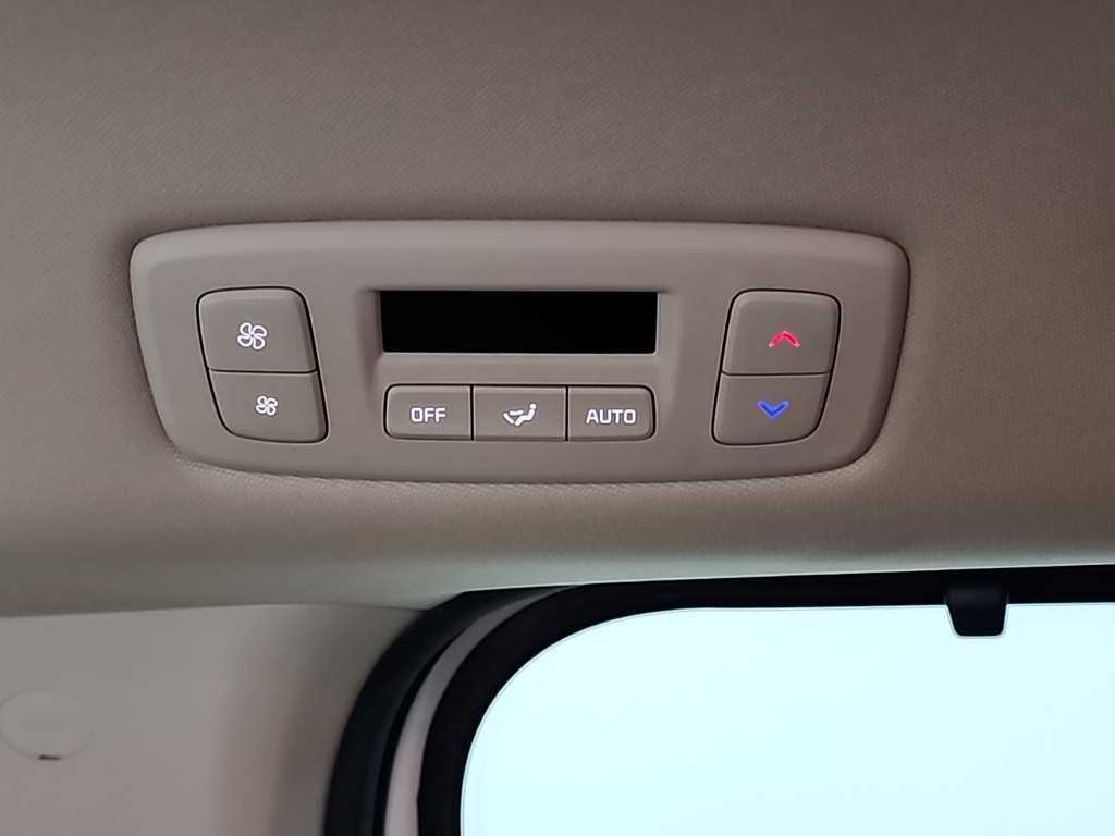 KIA Carnival 2021 Blanco - Importación desde Corea - HF Imports Iquique - Foto 13