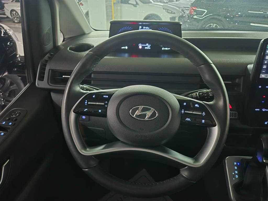 HYUNDAI Staria 2023 Negro - Importación desde Corea - HF Imports Iquique - Foto 15