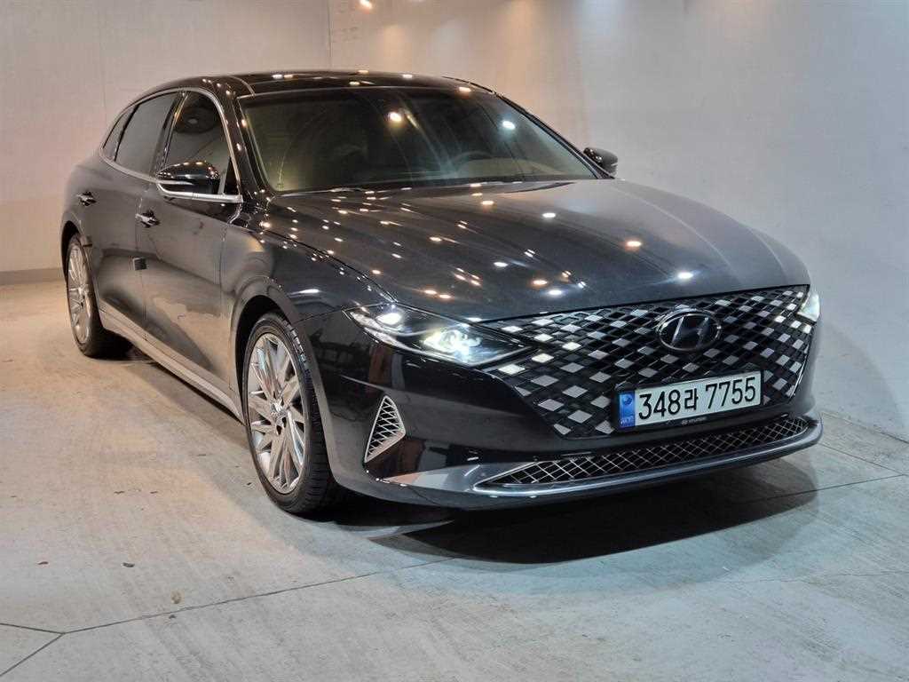 HYUNDAI Grandeur - Vista 2