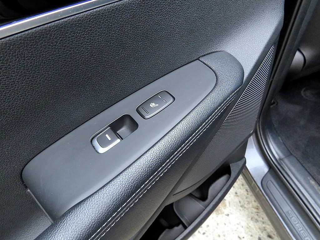 KIA Sorento 2019 Gris - Importación desde Corea - HF Imports Iquique - Foto 17