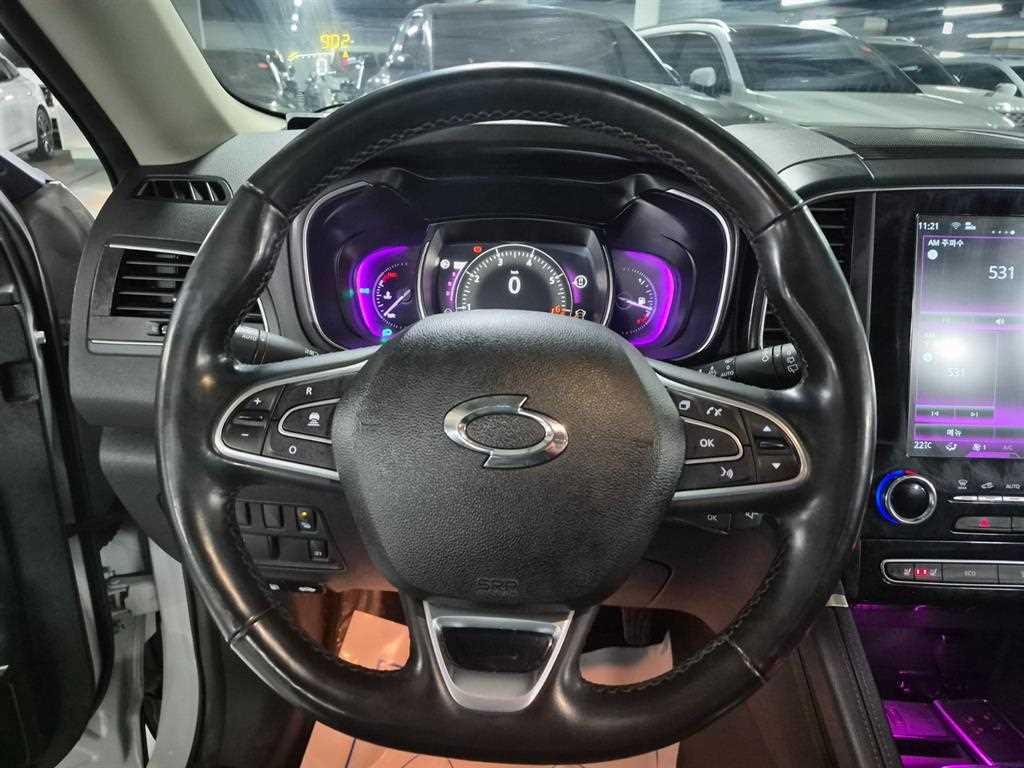 SAMSUNG QM6 - Vista 12