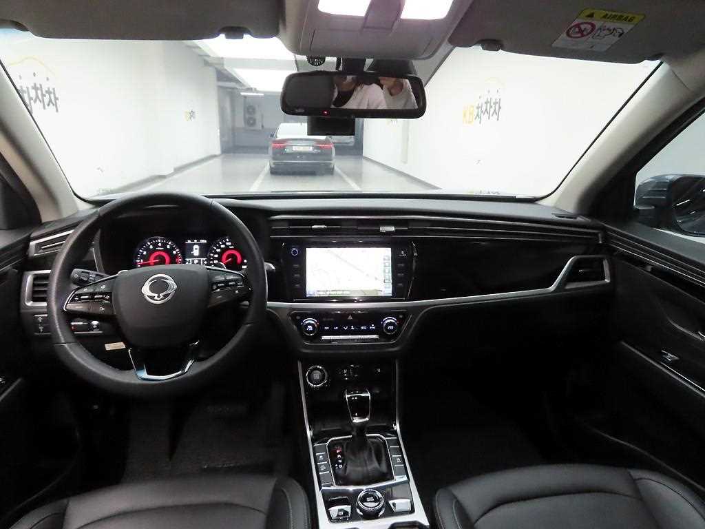 Ssangyong Korando - Vista 6