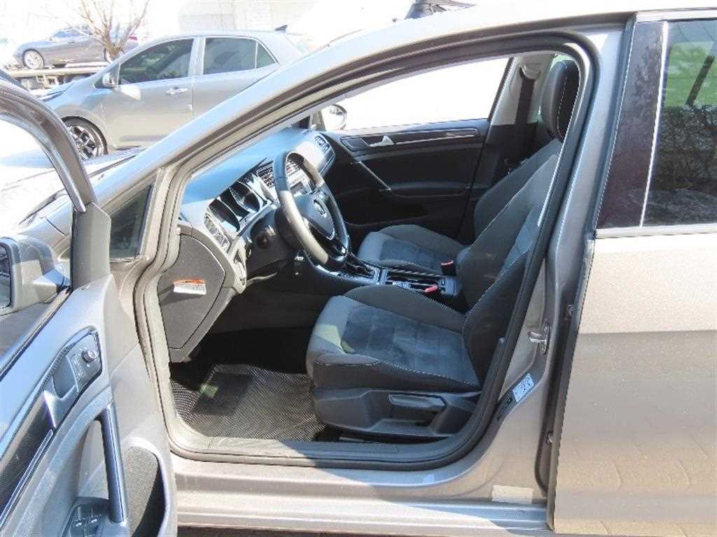 Volkswagen Golf 2014 Gris - Importación desde Corea - HF Imports Iquique - Foto 13