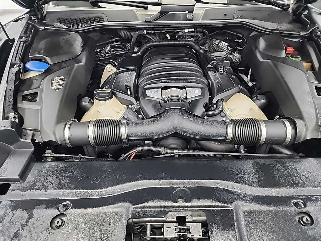 Porsche Cayenne - Vista 5