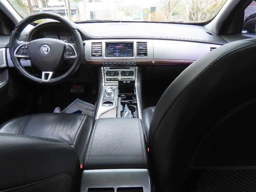 Jaguar XF 2012 - Importación desde Corea - HF Imports Iquique - Foto 15