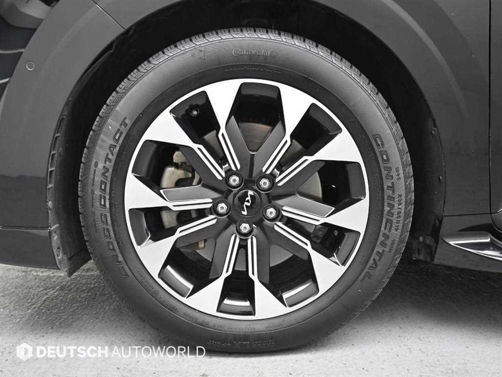 KIA Carnival - Vista 5