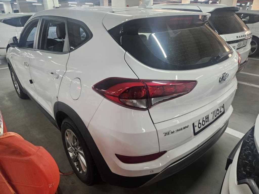 HYUNDAI Tucson - Vista 2