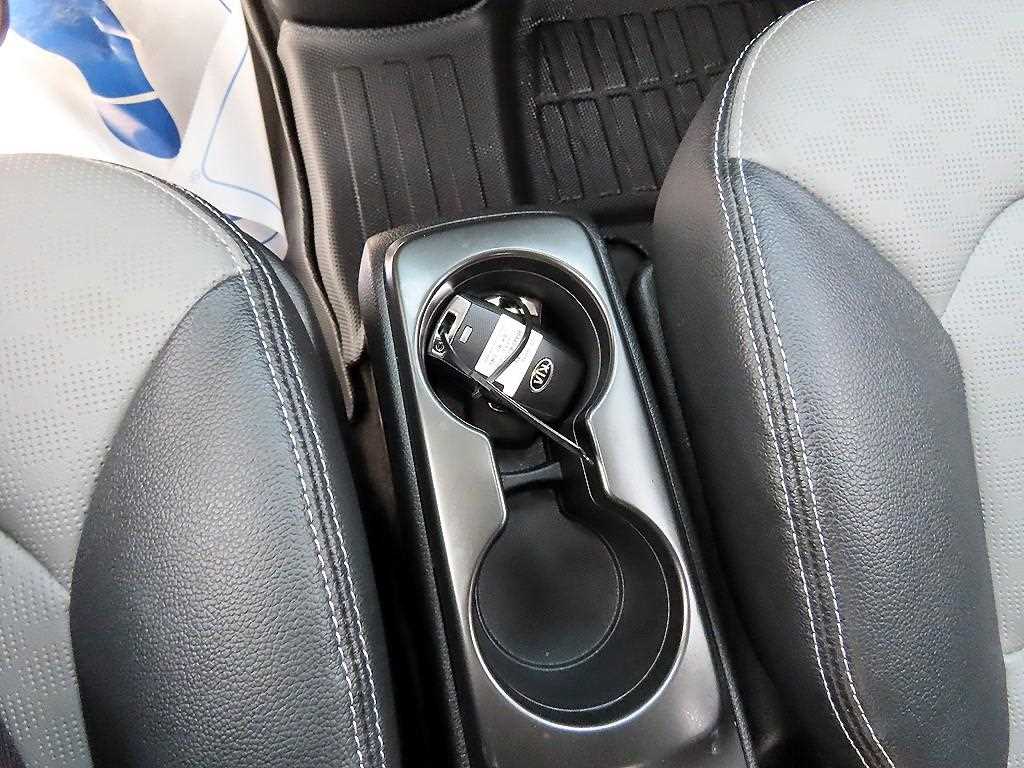 KIA Ray 2021 Negro - Importación desde Corea - HF Imports Iquique - Foto 18