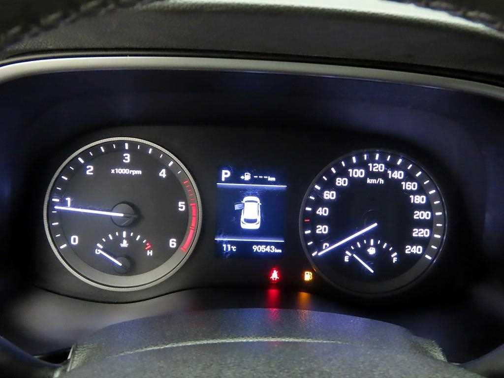 HYUNDAI Tucson - Vista 6