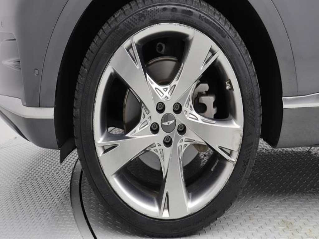 Genesis GV80 - Vista 5