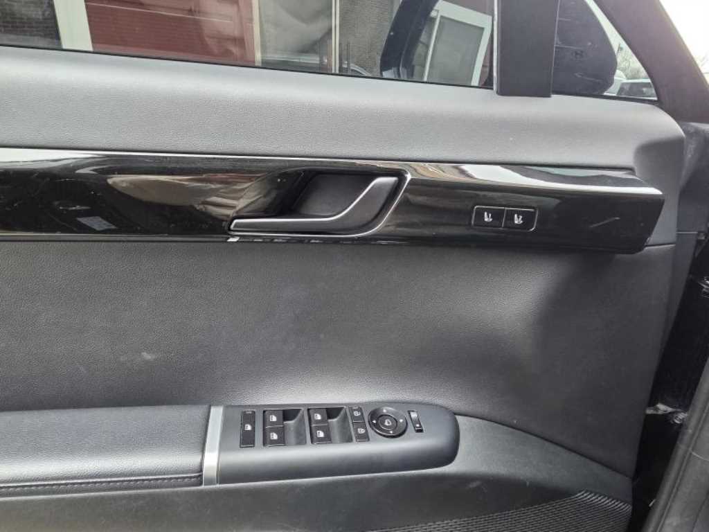 HYUNDAI Grandeur - Vista 10