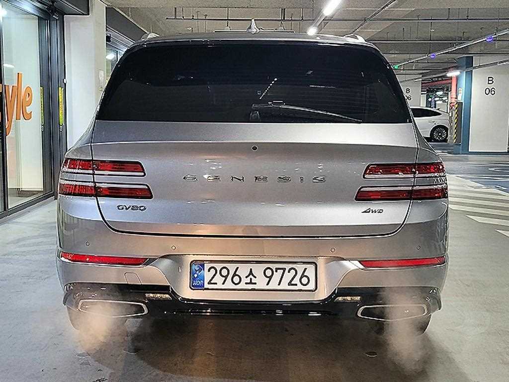 Genesis GV80 - Vista 5