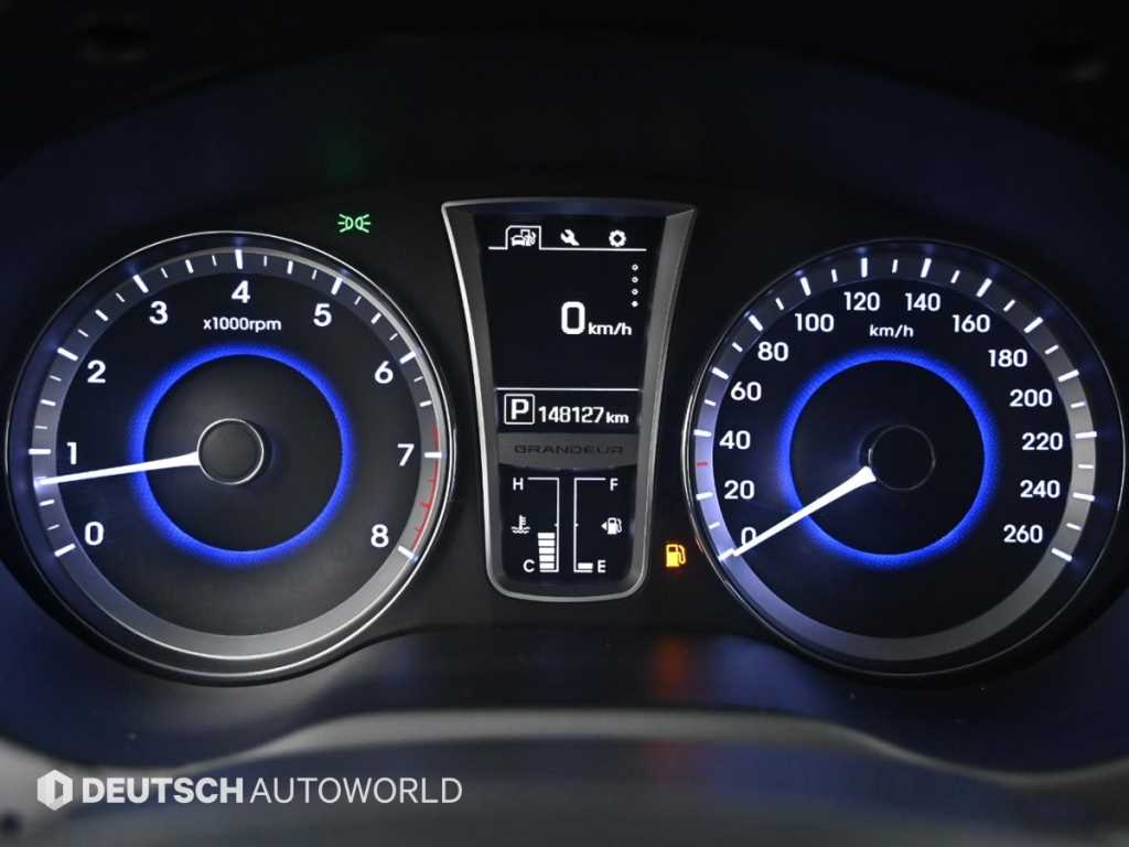 HYUNDAI Grandeur - Vista 8