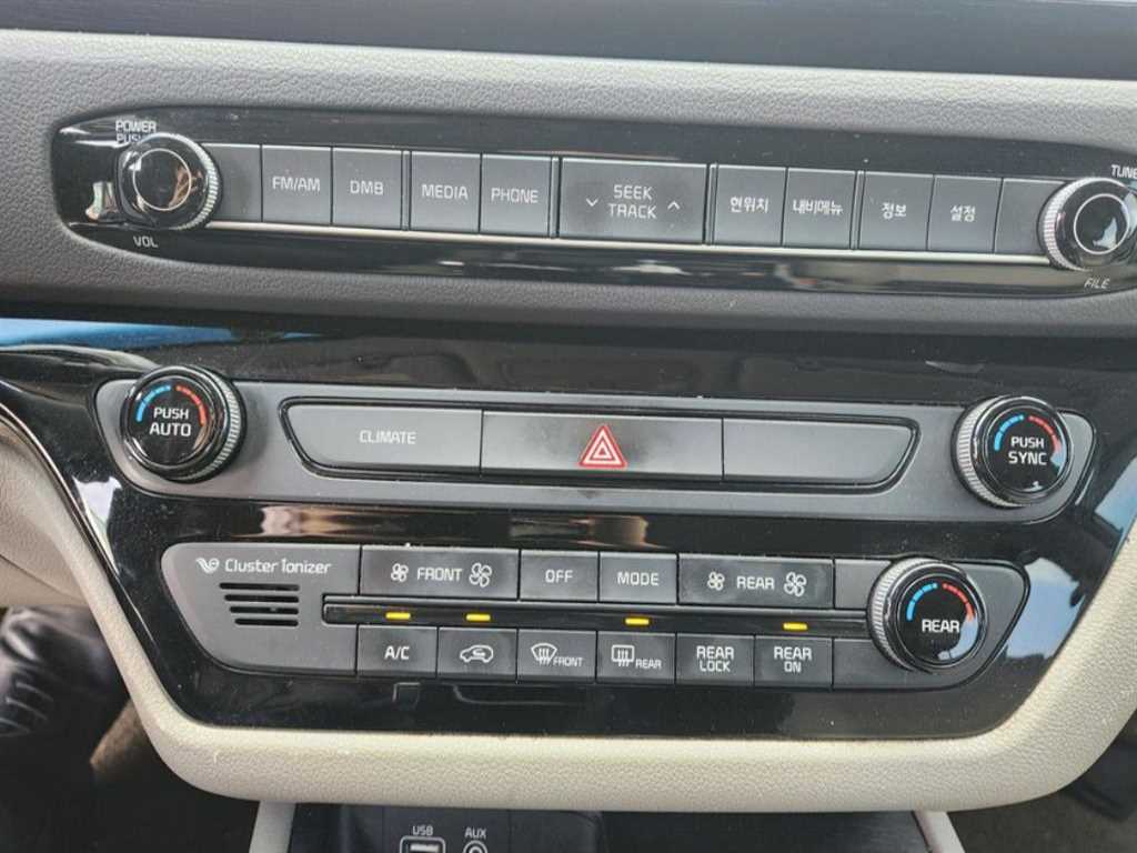 KIA Carnival 2015 Negro - Importación desde Corea - HF Imports Iquique - Foto 15