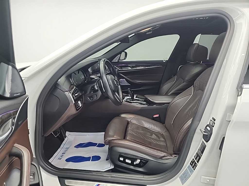 BMW 5 Series - Vista 11