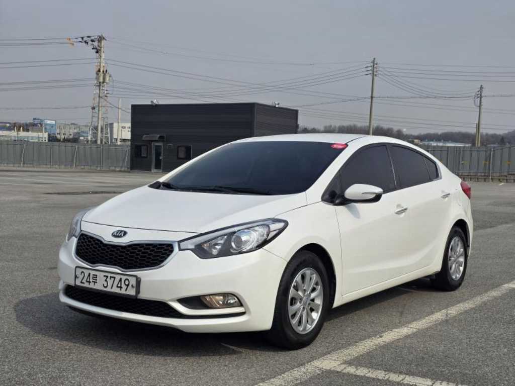 KIA K3 - Vista 2