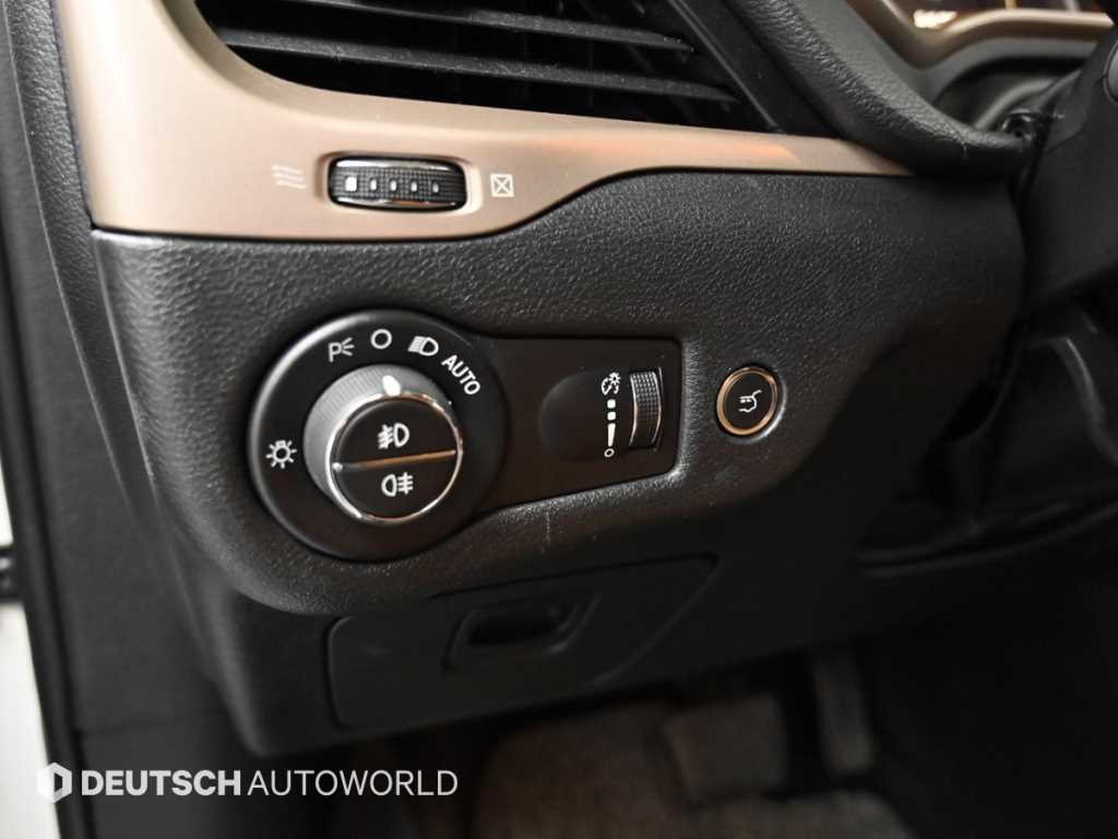 Jeep Cherokee 2015 Blanco - Importación desde Corea - HF Imports Iquique - Foto 16