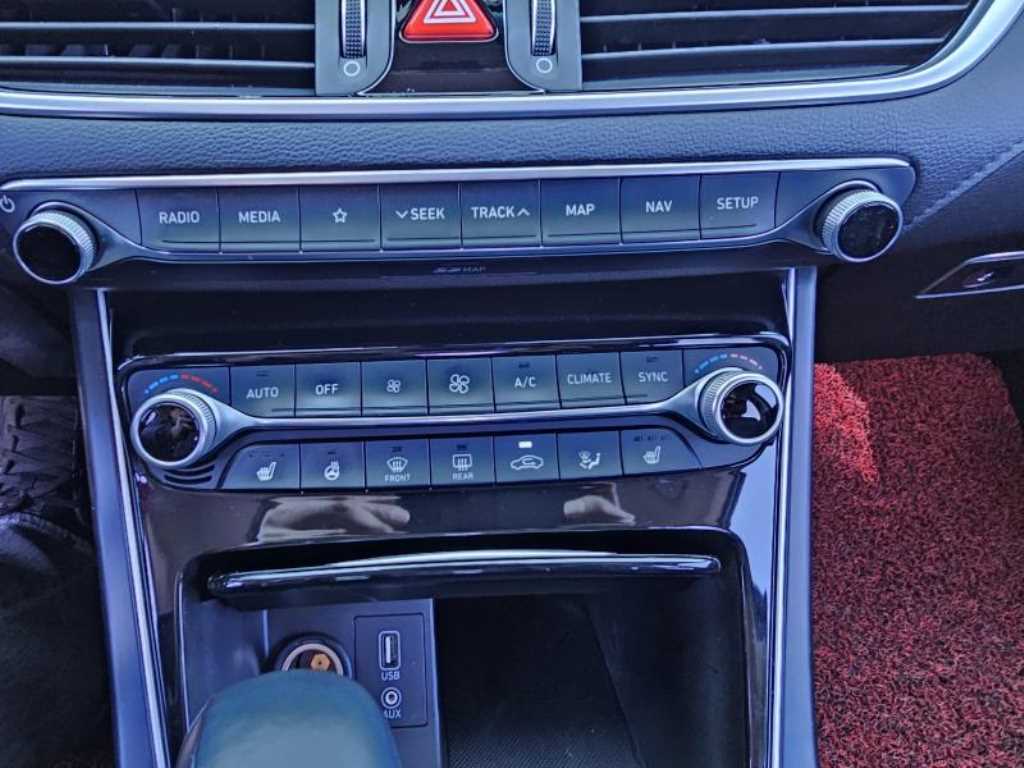 HYUNDAI Grandeur - Vista 12