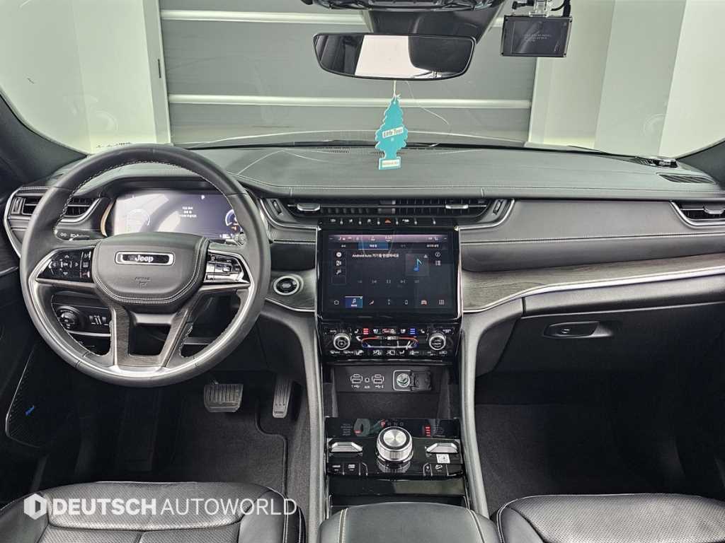 Jeep Cherokee - Vista 7