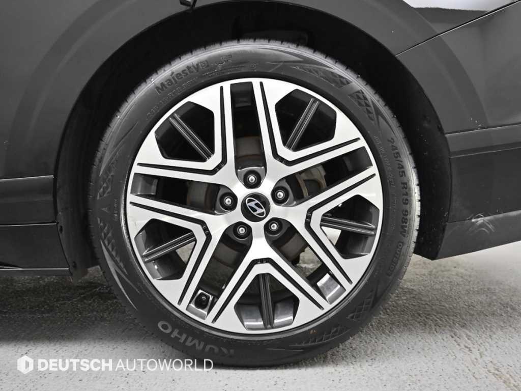 HYUNDAI Grandeur - Vista 5