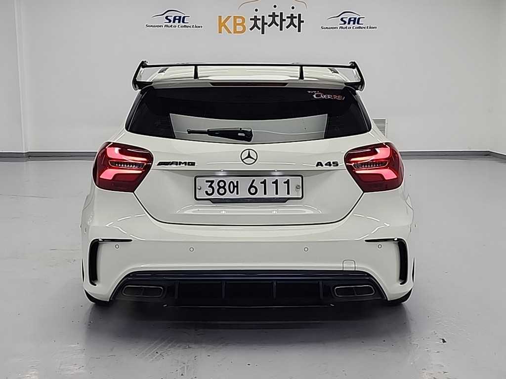 Mercedes Benz A Class - Vista 3