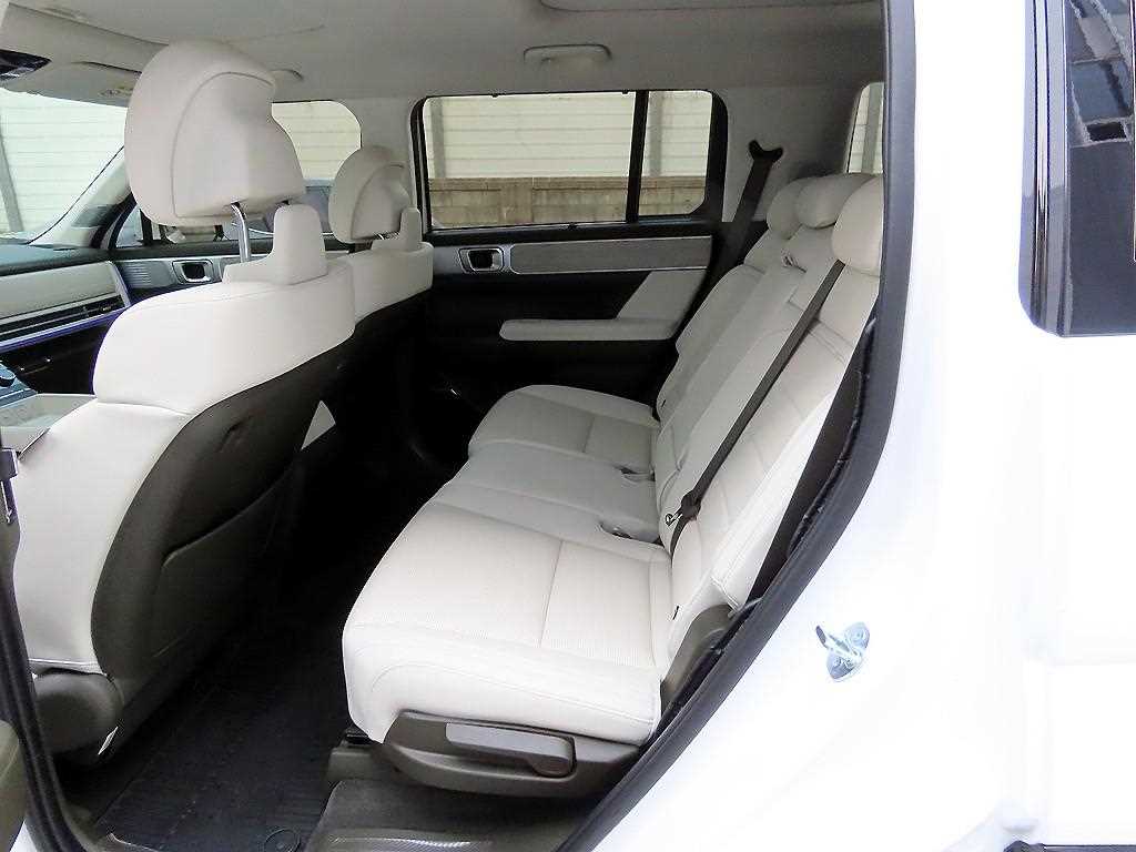 HYUNDAI Santa Fe - Vista 6