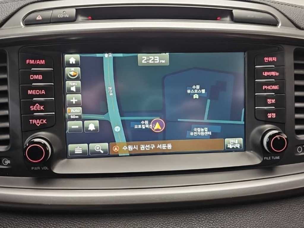 KIA Sorento - Vista 12