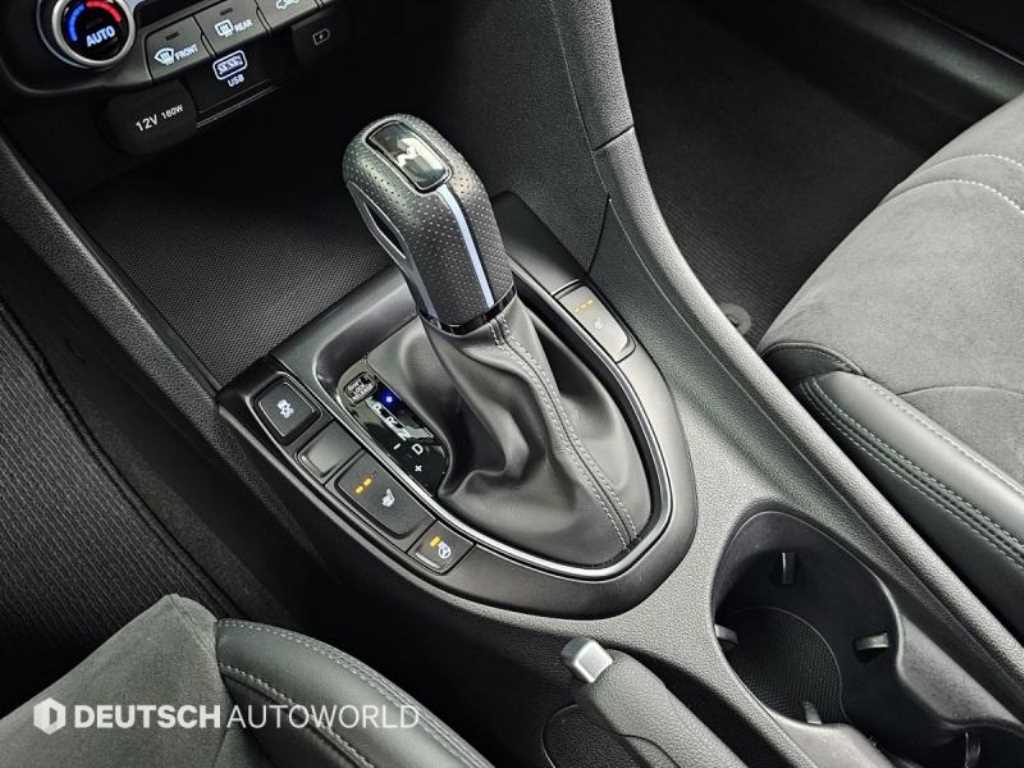 HYUNDAI Veloster - Vista 9