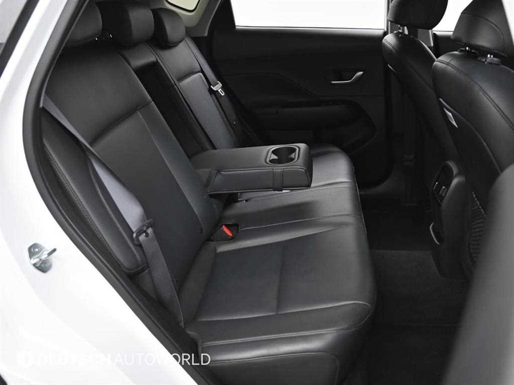 HYUNDAI Kona - Vista 12