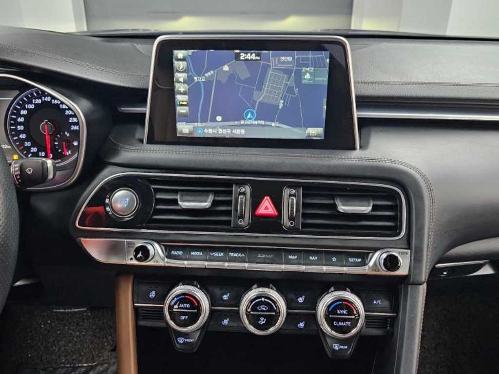 Genesis G70 2018 Gris - Importación desde Corea - HF Imports Iquique - Foto 14