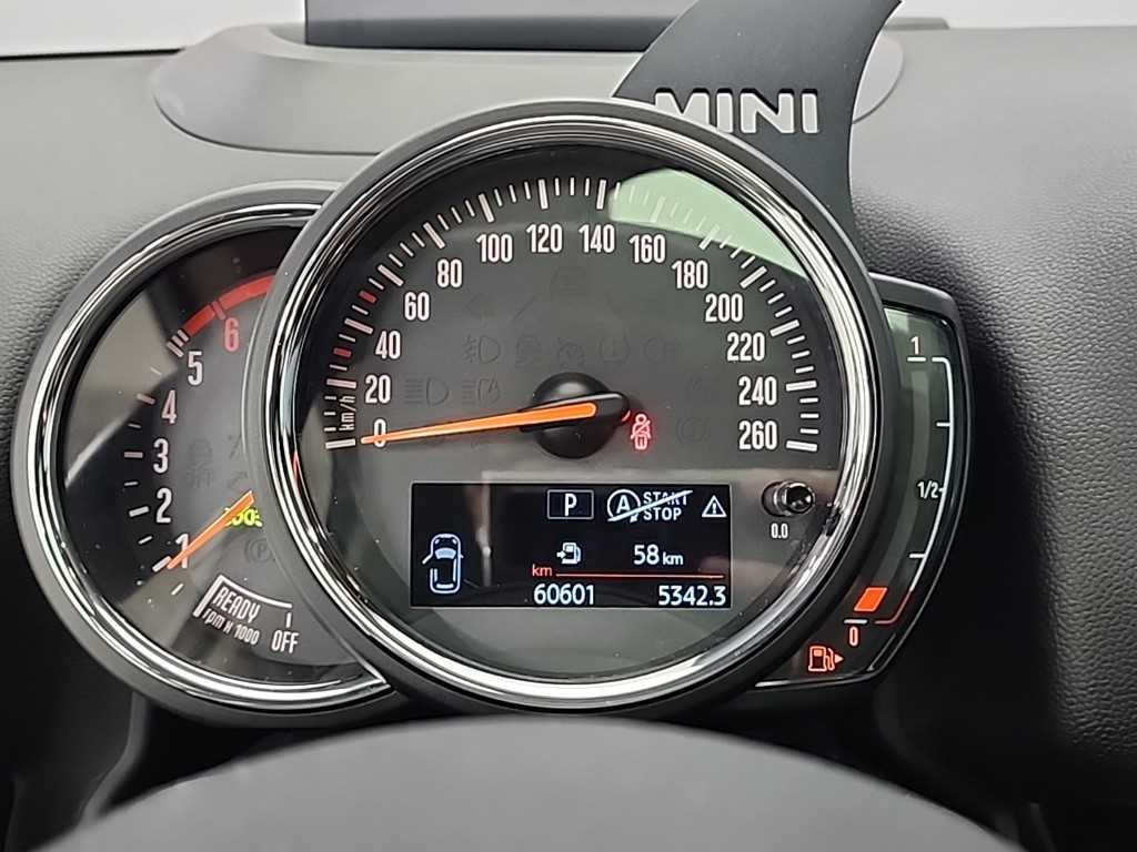 Mini Countryman - Vista 7